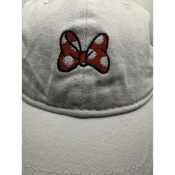 Minnie Mouse Disney Hat White Adjustable Unisex Adults Embroidered Cap Preowned - Picture 2 of 5